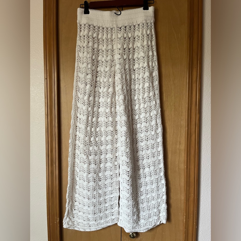 Abercrombie & Fitch White Crochet Pants